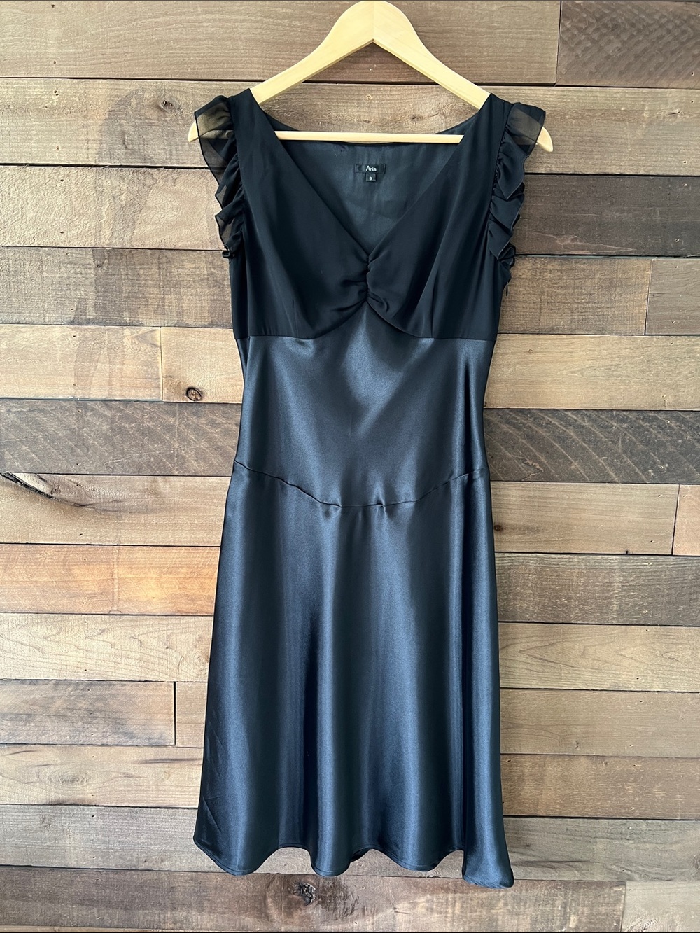 Aria Women's Flutter Cap Sleeve Sheath Little Black Dress Size 8
